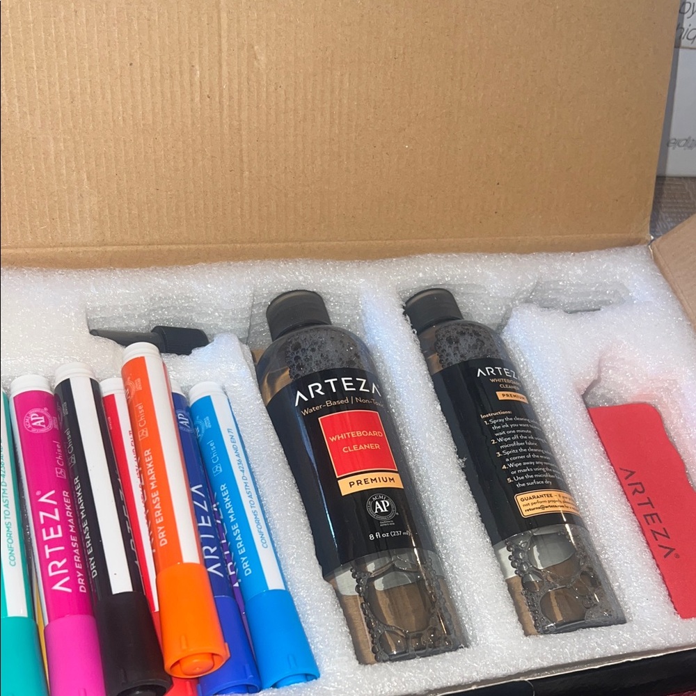 Arteza Dry Erase Marker set